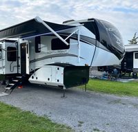 Sara's Luxury 2023 Jayco Northpoint 390 CKDS Fifth Wheel