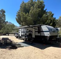 2019 Cherokee Forest River. Sleeps 10!