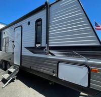 WEEKEND WANDERER Bunkhouse --  Free delivery and setup with 2 night min (de