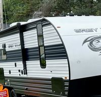 2023 Cherokee Grey Wolf, sleeps 4-6 guests comfortably.