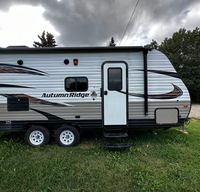 2018 Starcraft Autumn Ridge Outfitter