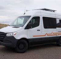 Smoky Mountain Off-Grid Sprinter - Sleeps 3!