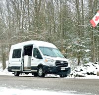 Luxury Hotel-Style Furnished Camper 2023 Winterized Ski-ready