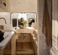 Custom Built Luxury Home On Wheels!