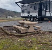 2019 Dutchmen Coleman Lantern with bump out and a power awning