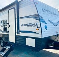 Adventure Awaits: Cozy Camper for Your Next Getaway