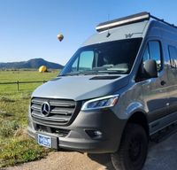 2022 4WD Winnebago REVEL "Rosie" Yellowstone - UNLIMITED MILES