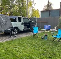 Camping-Ready AWD Honda Element 2009 - Light, Efficient, Fun!