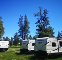 #16: Yellowstone Spacious Home for 8 people with full amenities