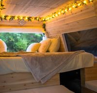 "The Bee Hive" Cozy Sustainable Camper!