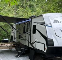 2022 Keystone Bullet - Family Friendly (Sleeps 8-10)