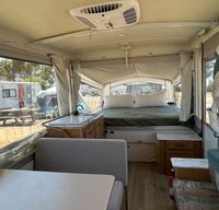Adorable 90's Family Camper