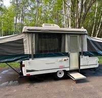 2001 Coleman Cheyenne Pop-up with lots of extras
