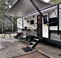 Roaming Retreat with Paddle Boards!