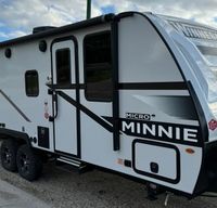 Family Fun - 2023 Winnebago 2506BHS Micro Minnie