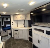 2022 Mallard Heartland 251bh