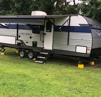 2023 Forest River/Prime Time Avenger 24BHS 28ft sleeps 6 (DELIVERY ONLY!!)