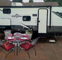 2022 Ozark Forest River Sleeps 5