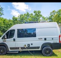2022 Thor Rize Class B RV