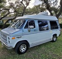Explore Texas in a Classic