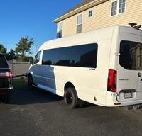 New Mercedes AWD Sprinter-Business Class