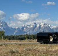 2025 Mercedes Ultimate Coach: 10 Seats, Wi-Fi, Bath, Smart TV