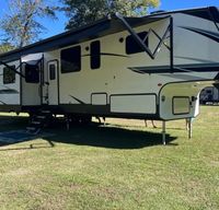 2023 CrossRoads RV Volante 375MD
