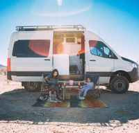 24 Mercedes-Benz Sprinter|4 Seats|Indoor shower|Sink|Stove|Microwave|