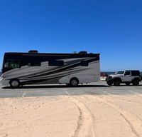 FEEL LIKE A ROCK STAR! 2017 Tiffin Allegro