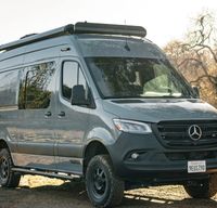 "El Capitan" Winnebago Revel - Pet Friendly!