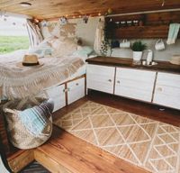 Camper Van – Fully Equipped for Adventure & Pet Friendly!