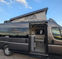 New 2024 Thor Dazzle. 9 seats, 6 with seatbelts, 5 sleeps + Starlnk Add Fee