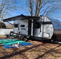 Brand New East to West Silver Lake LE 20KRDLE