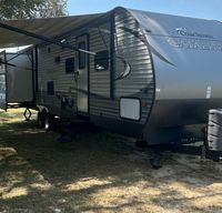 2016 Coachmen Catalina 323TSQB