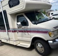 Ford Travelaire