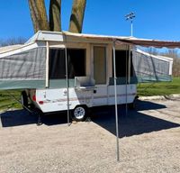 Brantford Classic Pop-Up Tent Trailer