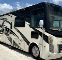 2021 Thor Hurricane Bunkhouse