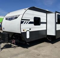 Hayley-Jade's Gulf Stream Trailmaster