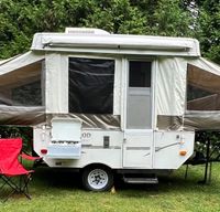 Clean & Cosy Rockwood Tent trailer AC/Heat