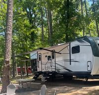 2025 VENTURE RV SPORTTREK TOURING EDITION
