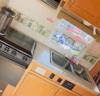 Cozy Cobalt Trail – Sleeps 4 – Clean, Fully Equipped!