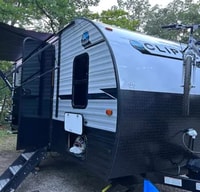 Trixie 's Coachmen Clipper 182DBU  Travel Trailer