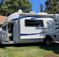 Cali Coachmen Concord Class B