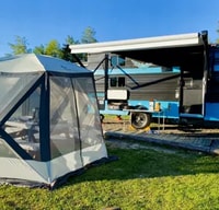 Corrine's Modern Retro Trailer