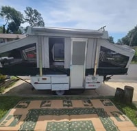 Garrett's 2003 Coleman Taos Pop-up