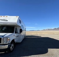 Thor Majestic 28' Motorhome - Class C RV