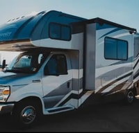 2017 Forest River RV Sunseeker 2500TS w/ Flex Mile