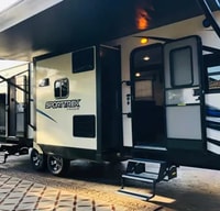 Desert Dwellers Bunkhouse