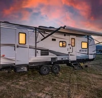 Rv Rentals Way of Life's Forest River Evo T2490 Travel Trailer (LE1)