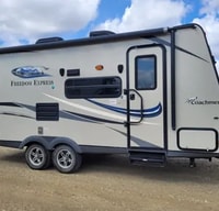 Janeth's Freedom Express Travel Trailer - Hybrid 2015 Coachmen 21 TQX